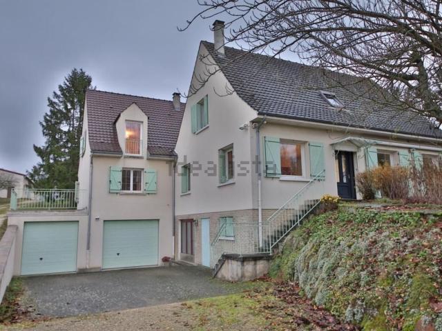 Maison, Brasles