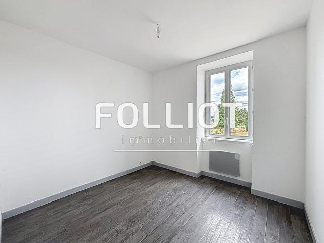 Maison Brecey 4 pices 90 m2