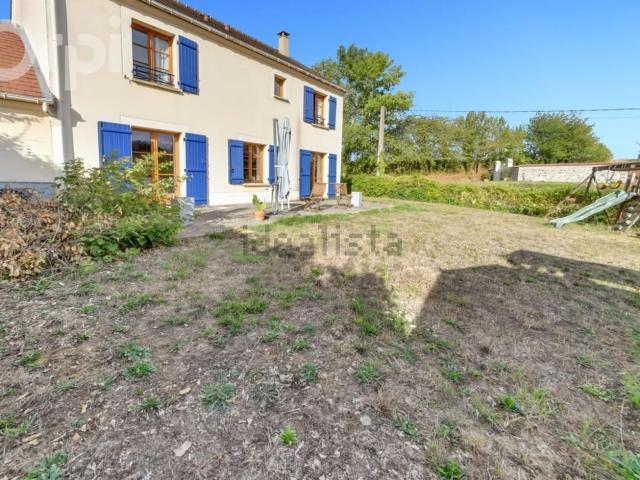 Maison, Brégy