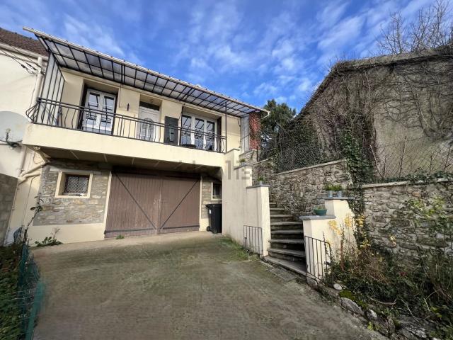 Maison, Brégy