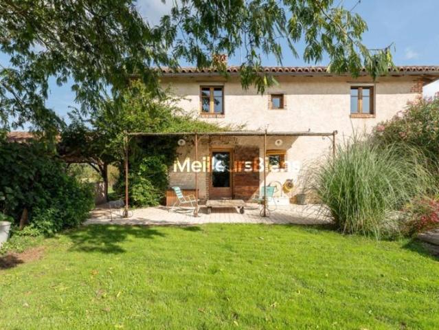 Maison bressane 327m² à Sulignat, terrain 4863m²