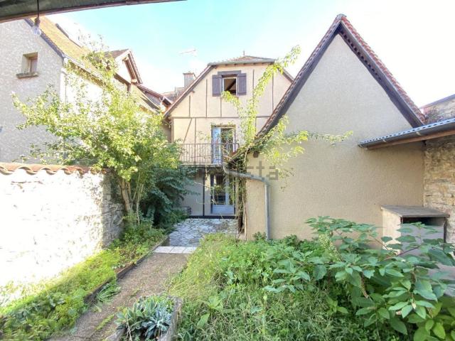 Maison, Bretenoux