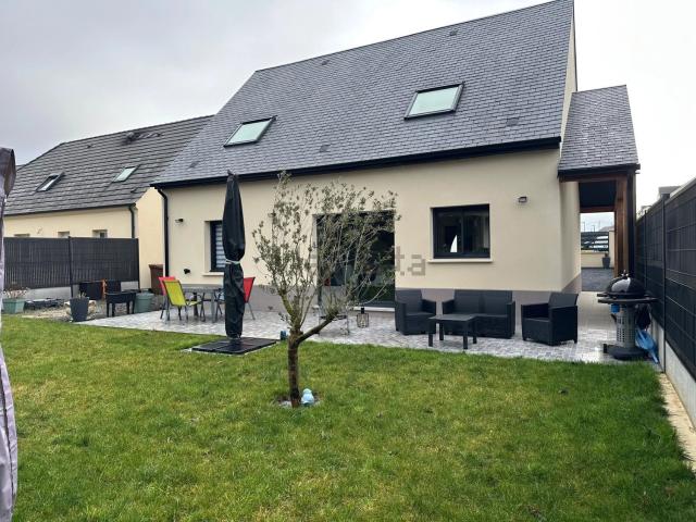 Maison, Breuil le Vert