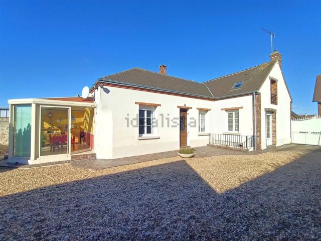 Maison, Brezolles