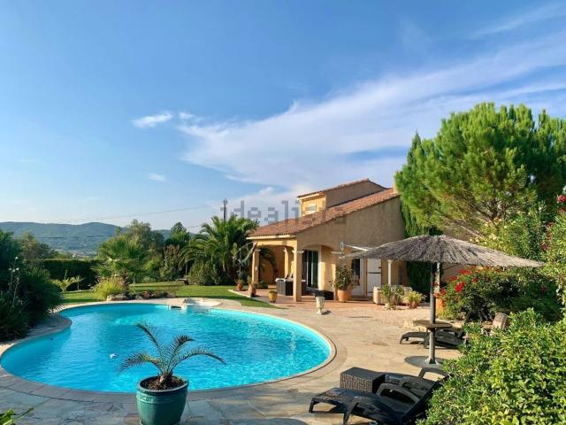 Maison, Brignoles