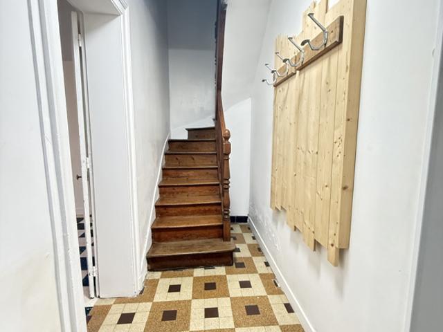 Maison briques et silex 5 chambres