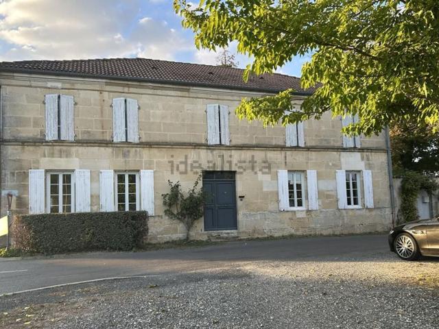 Maison, Brizambourg