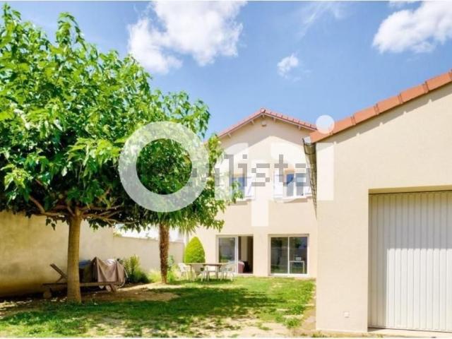 Maison, Bron