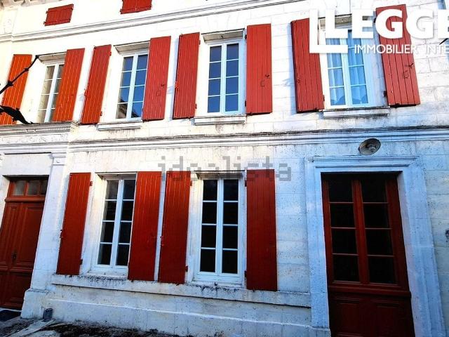 Maison, Brossac