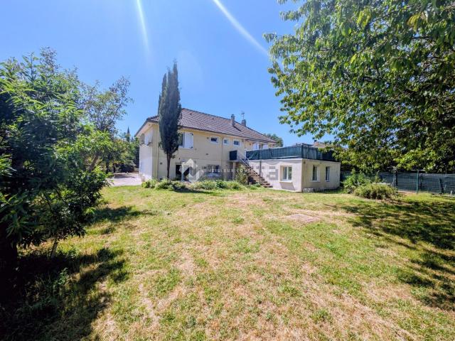 Maison, Buxerolles