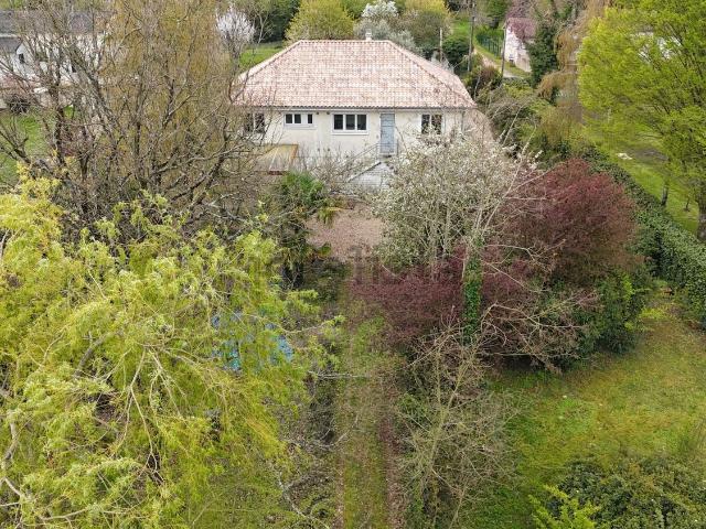 Maison, Buxerolles