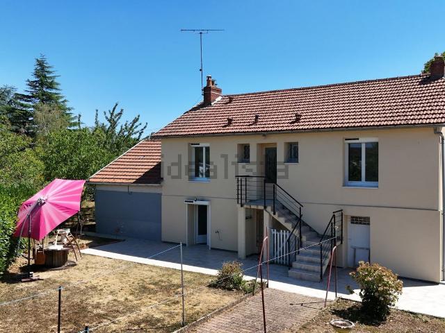 Maison, Buxerolles