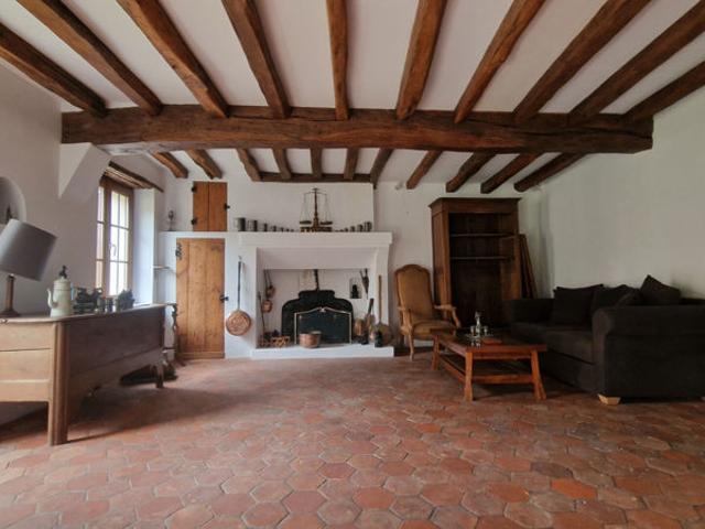 Maison Buchelay de 5 pièces avec dépendance aménagée sur 446m² de terrain