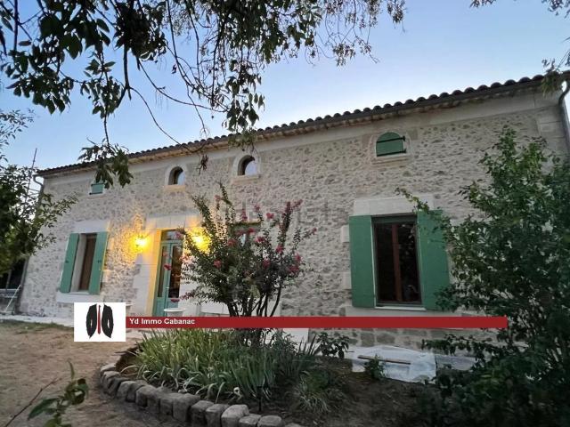 Maison, Budos