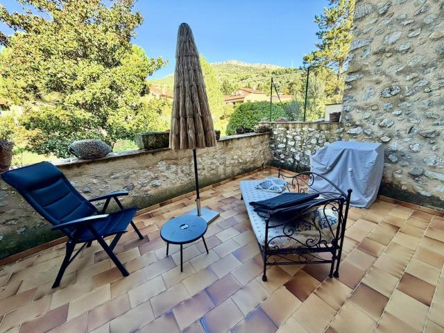 Maison, Buis les Baronnies