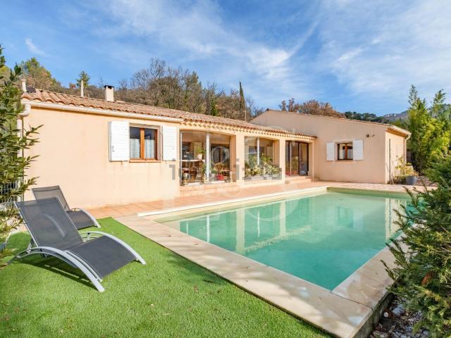 Maison, Buis les Baronnies