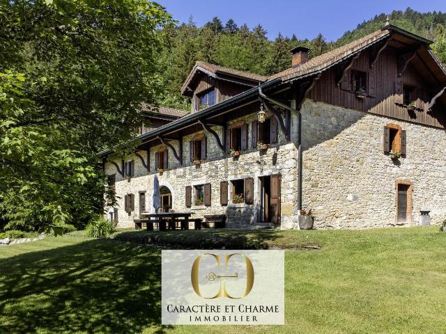 Maison, Burdignin