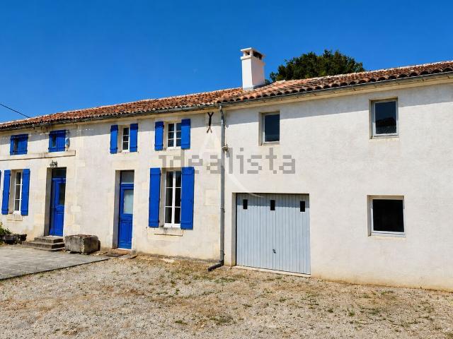 Maison, Burie