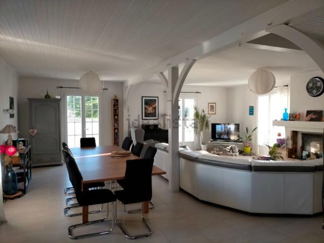 Maison, Bussac sur Charente
