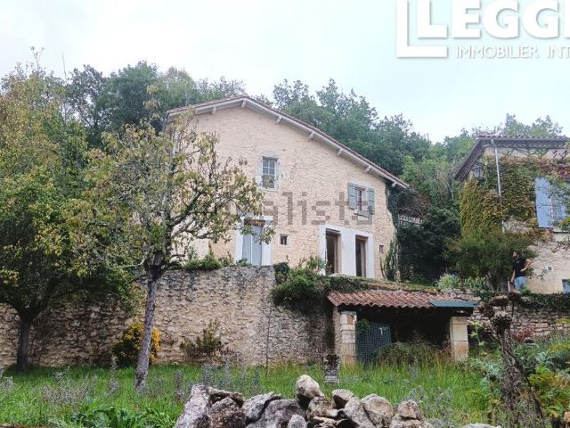 Maison, Bussac