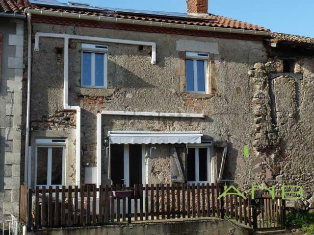 Maison, Busserolles
