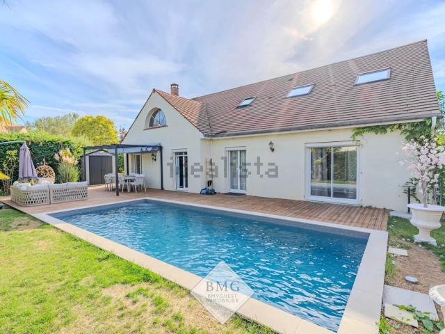 Maison, Bussy Saint Georges