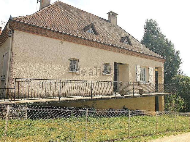 Maison, Gourdon