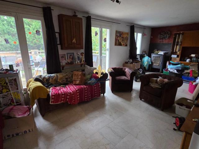 Maison Villers sous St Leu 7 pièce s 142 m2 Sur S/Sol total