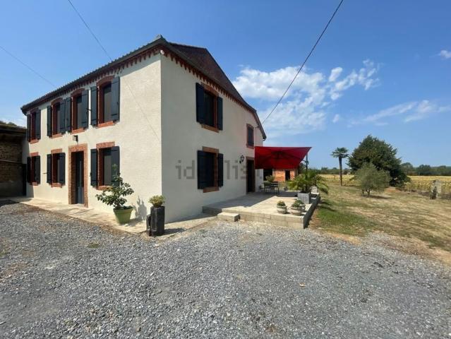 Maison, Goux