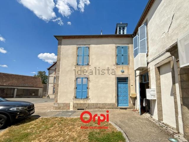 Maison, Gouzon