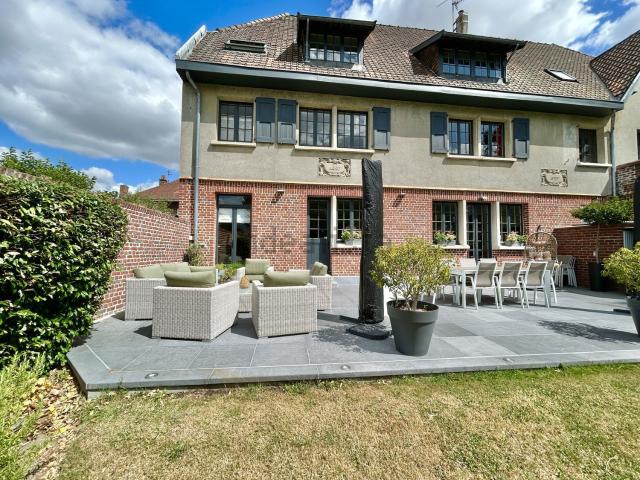 Maison, Gondecourt