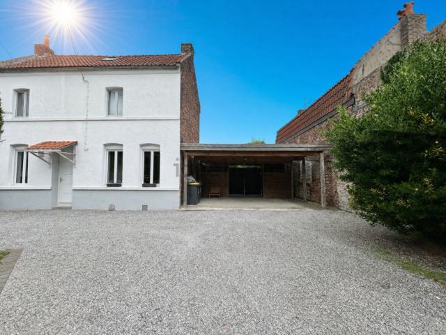 Maison, Gondecourt