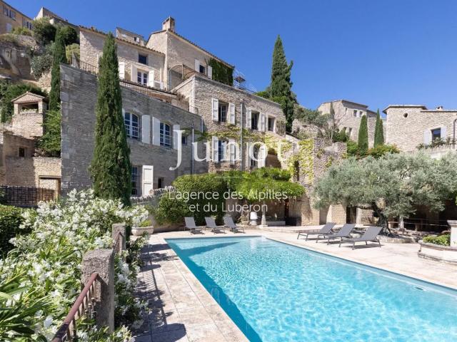 Maison, Gordes