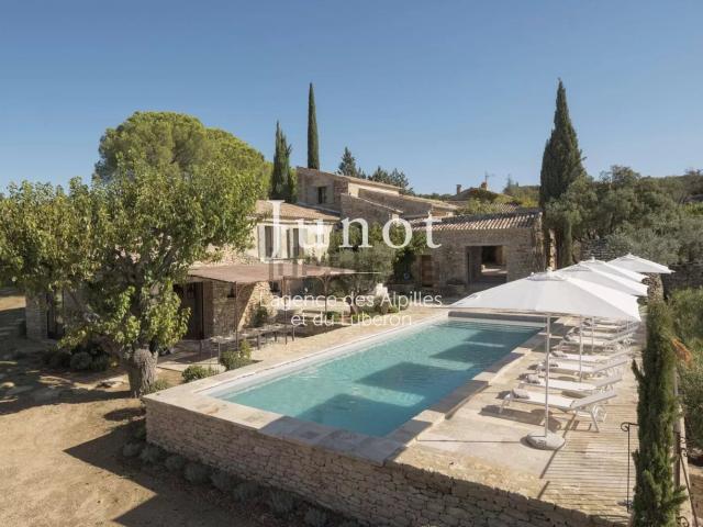 Maison, Gordes