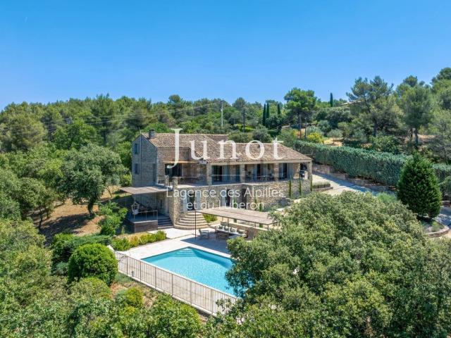 Maison, Gordes
