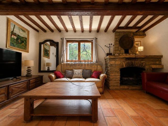 Maison, Gorniès