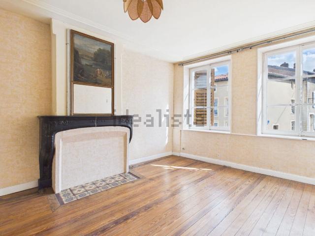 Maison, Gorze