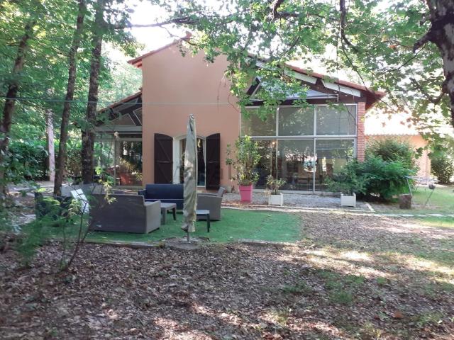 Maison, Gauré