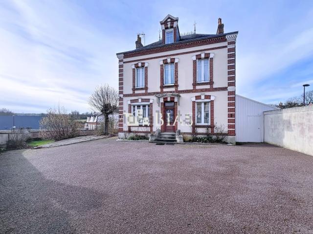 Maison, Gacé