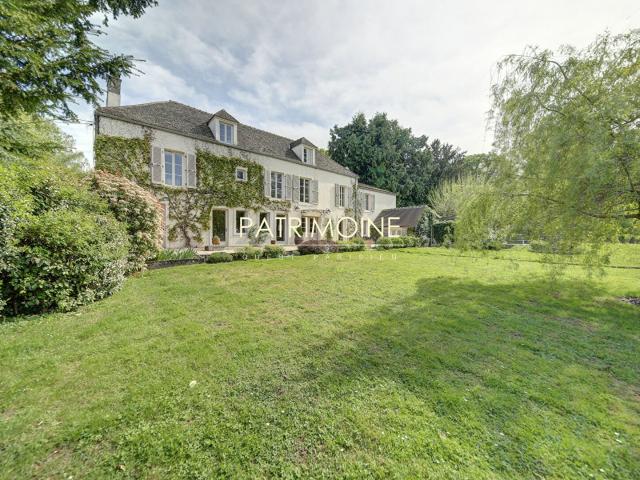 Maison Galluis 6 pièce s 268.36 m2 268m² Galluis