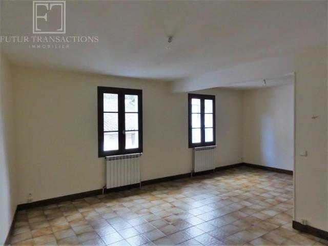 Maison, garage et jardin 72m² Nontron