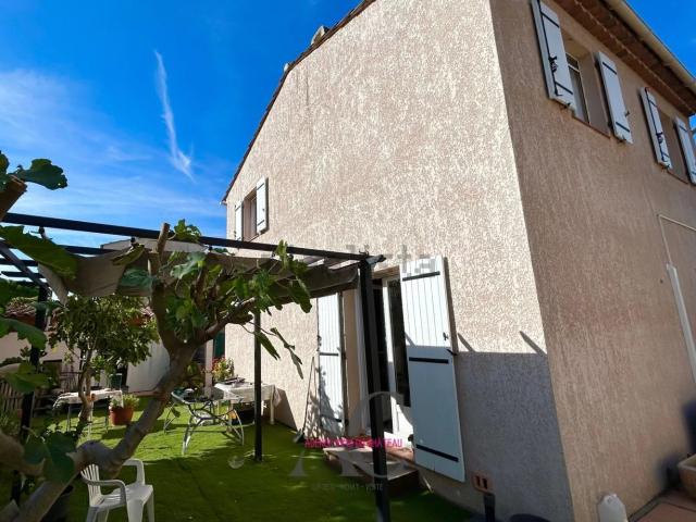 Maison, Garéoult
