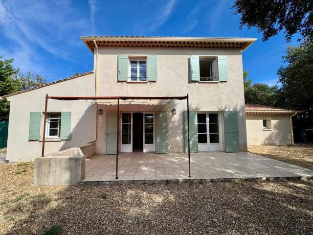 Maison Garrigues de Venasque 107 m2 avec jardin 107m² Venasque