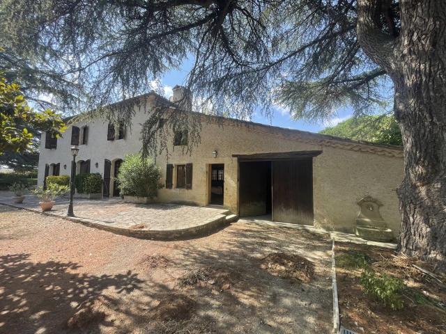 Maison Gasconne avec parc arboré et terres 274m² Vic Fezensac