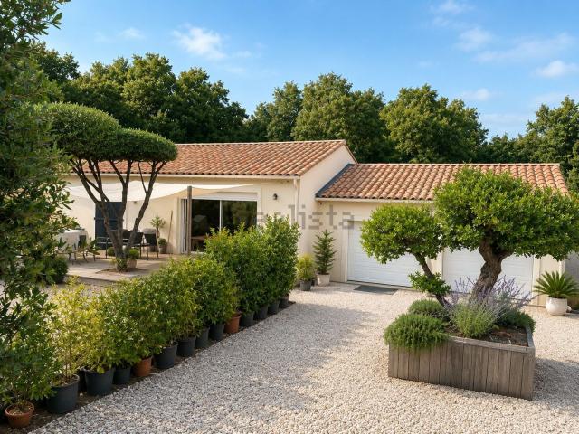 Maison, Gassin
