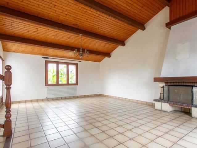 Maison Gétigné 5 P. 3 Chs. 96 M². Garage. Cave. T 415 M²