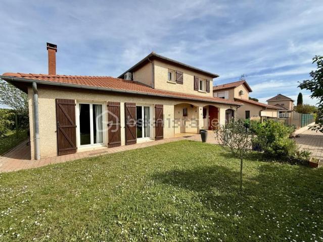 Maison, Genas