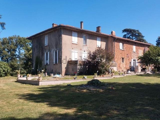 Maison, Génébrières
