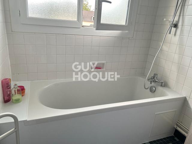 Maison Gennes Longuefuye 4 pièce s
