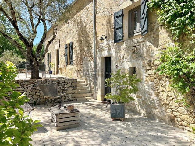 Maison, Gensac